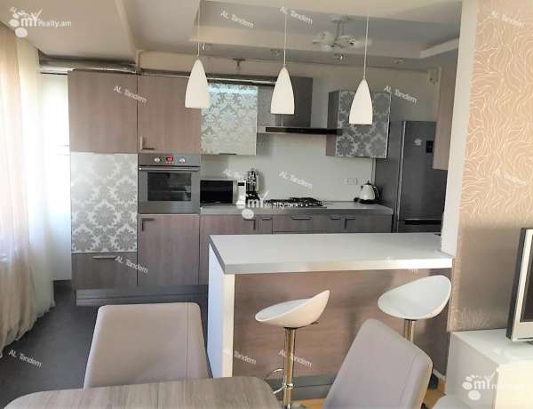 kupit-kvartiru/3-komnatnaya/Hakobyan+St/Arabkir/Yerevan