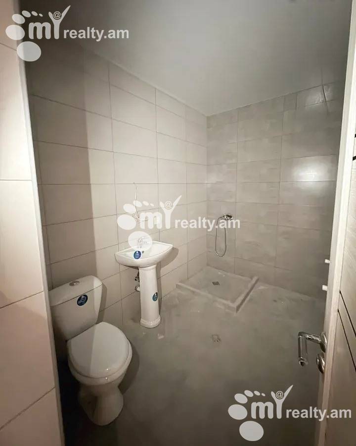 Купить 3 комнатную квартиру Адонц ул, Арабкир Ереван, 158734