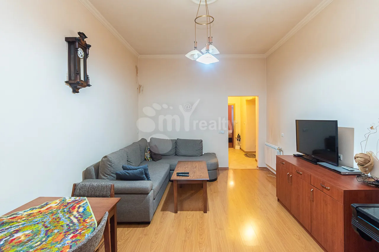 Купить 2 комнатную квартиру Амирян ул, Центр Ереван, 160240