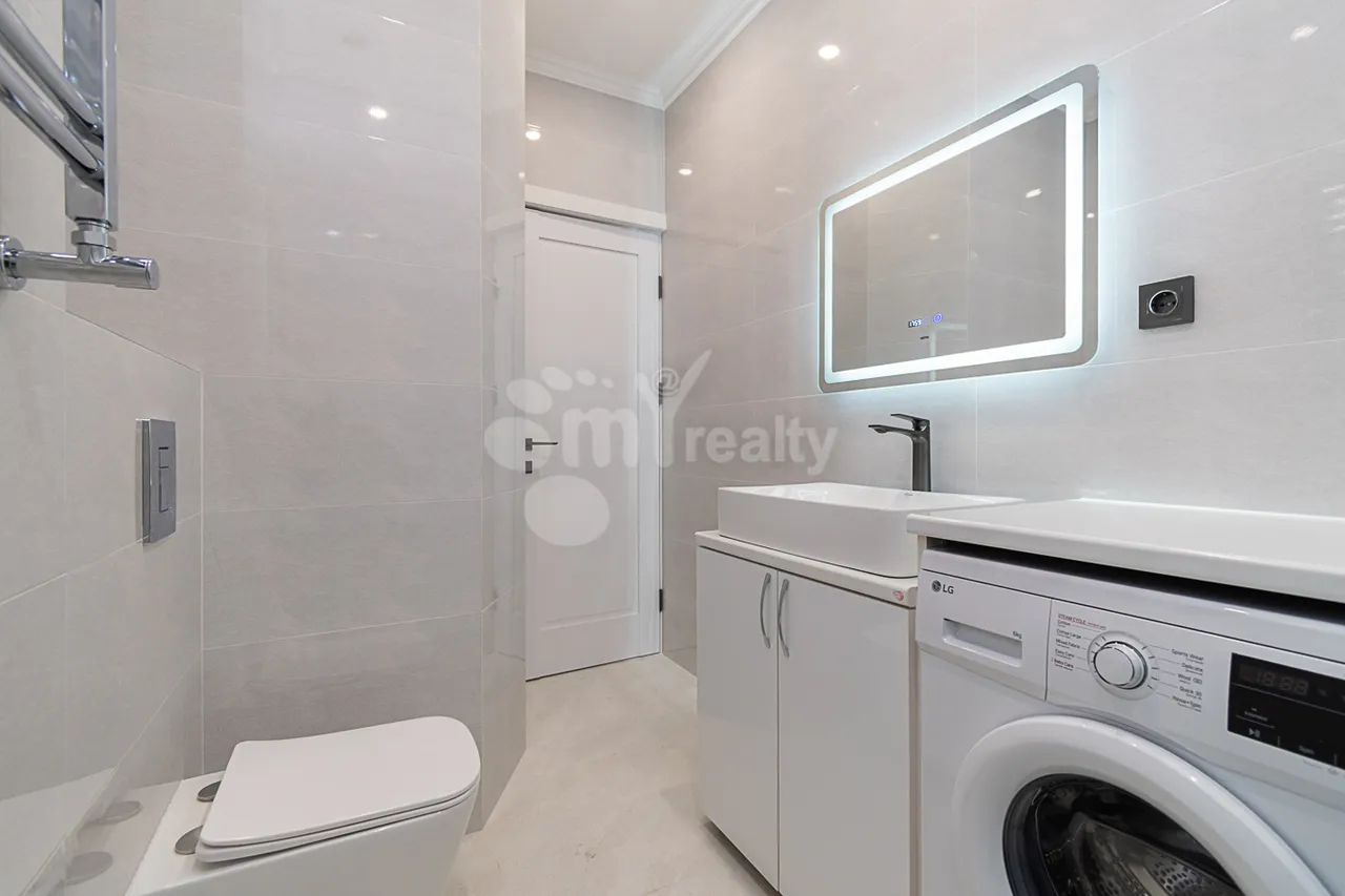 3 սենյականոց բնակարան  Գրիբոեդովի փող, Արաբկիր Երևան, 159221