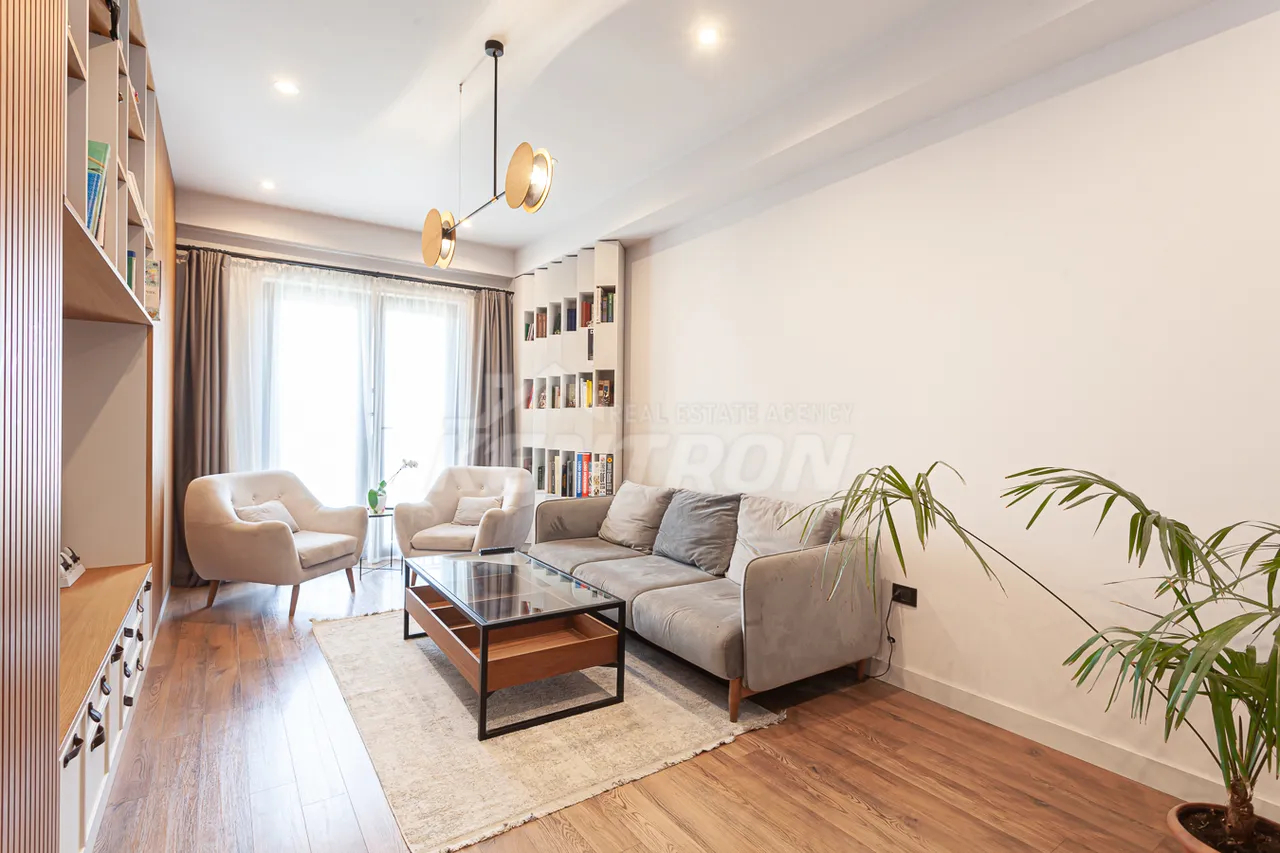 4 bedroom apartment for sale Davtashen 1 district, Dawtaschen Yerevan, 157365