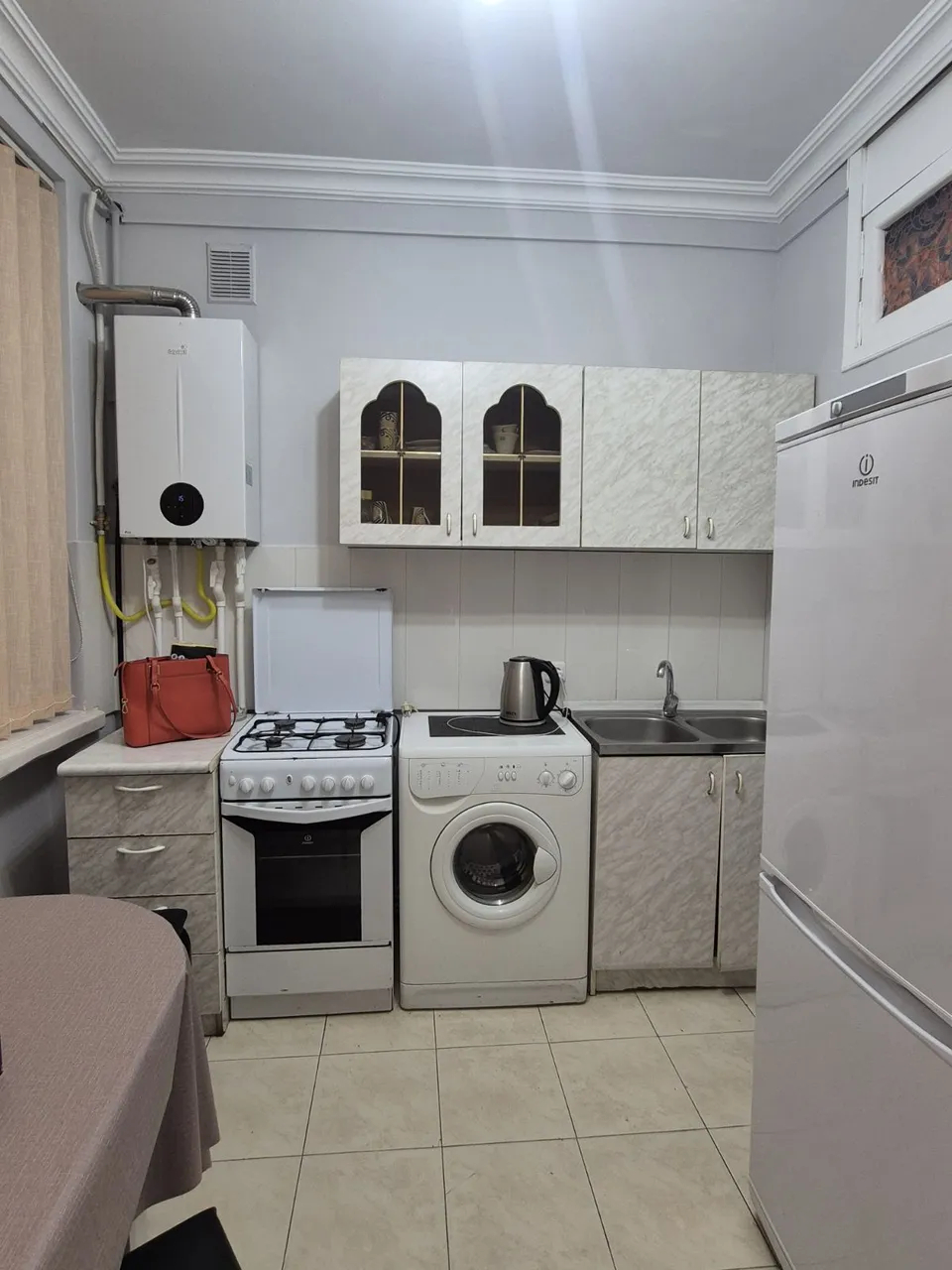 Կոմերցիոն տարածք վարձով Մաշտոցի պող, Կենտրոն Երևան, 159954