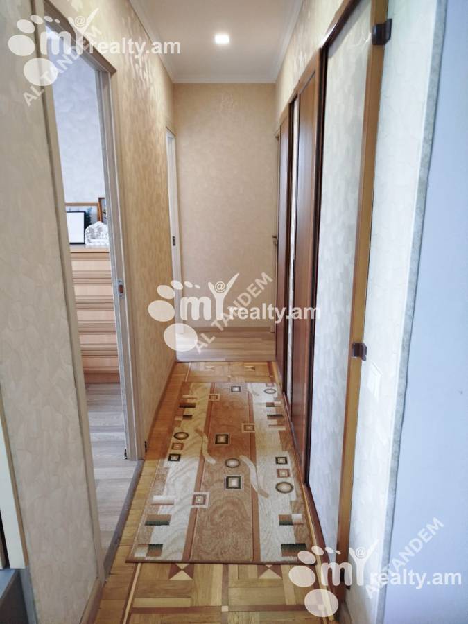 4 bedroom apartment for sale خیابان ا. کاخاتریان, عربگیر ایروان, 159609