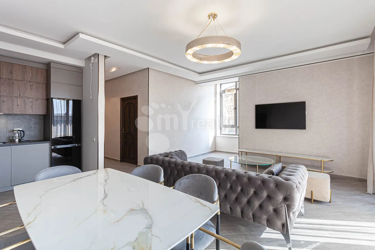 3 bedroom apartment for rent Aram St, Center Yerevan, 160116