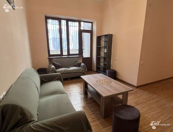 3-senyakanoc-bnakaran-oravardz-Yerevan-Center