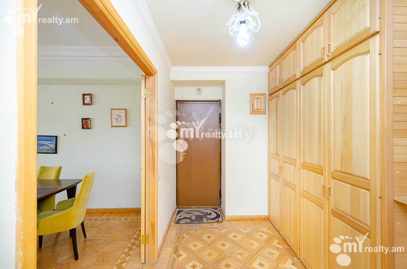 3 bedroom apartment for sale Kajaznuni St, Center Yerevan, 151451