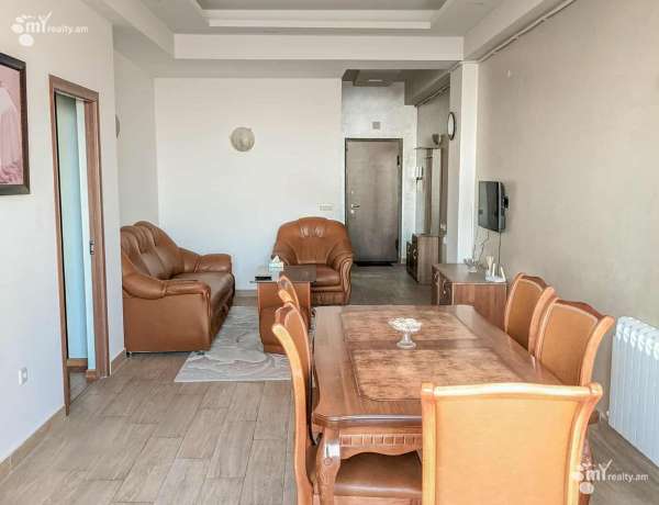 3-senyakanoc-bnakaran-vacharq-Yerevan-Arabkir