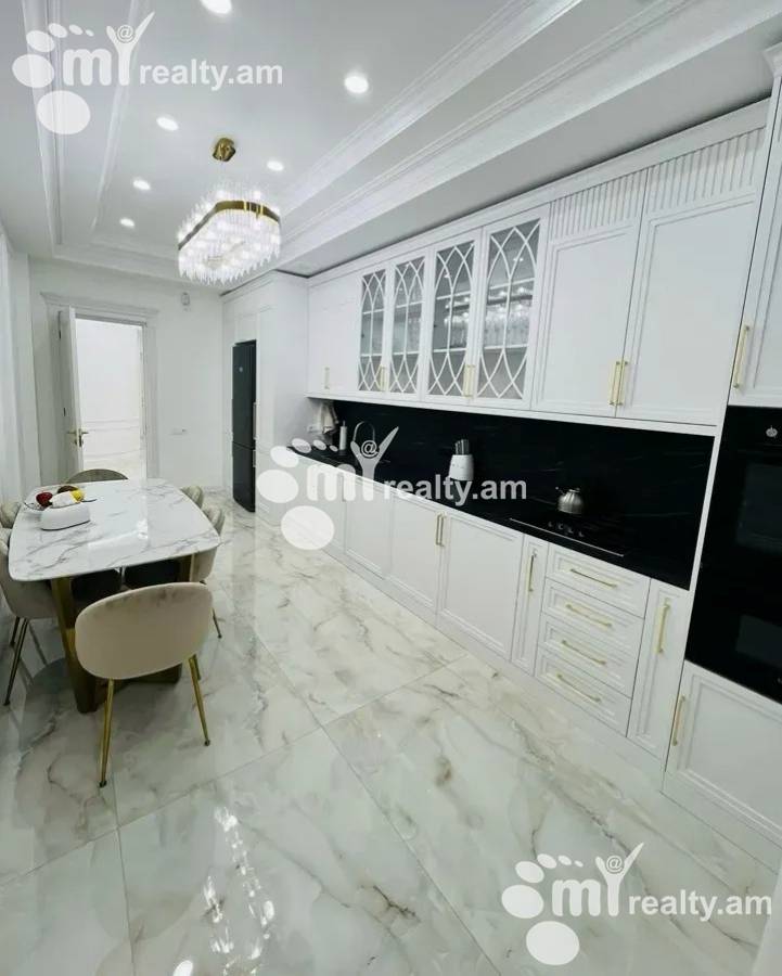 3 bedroom apartment for sale Aram St, Center Yerevan, 157618