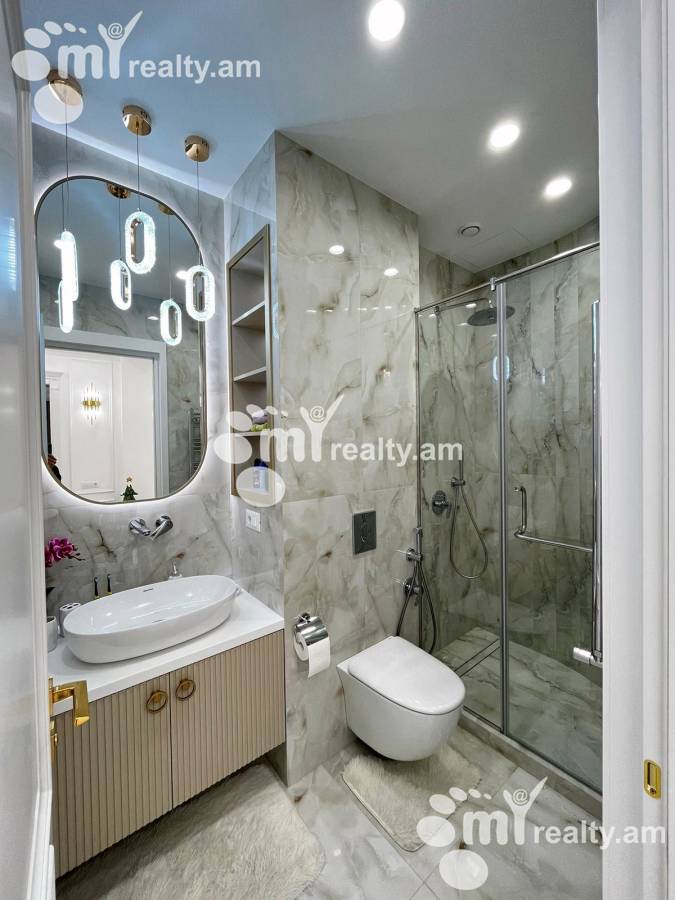 3 bedroom apartment for sale Aram St, Center Yerevan, 157618