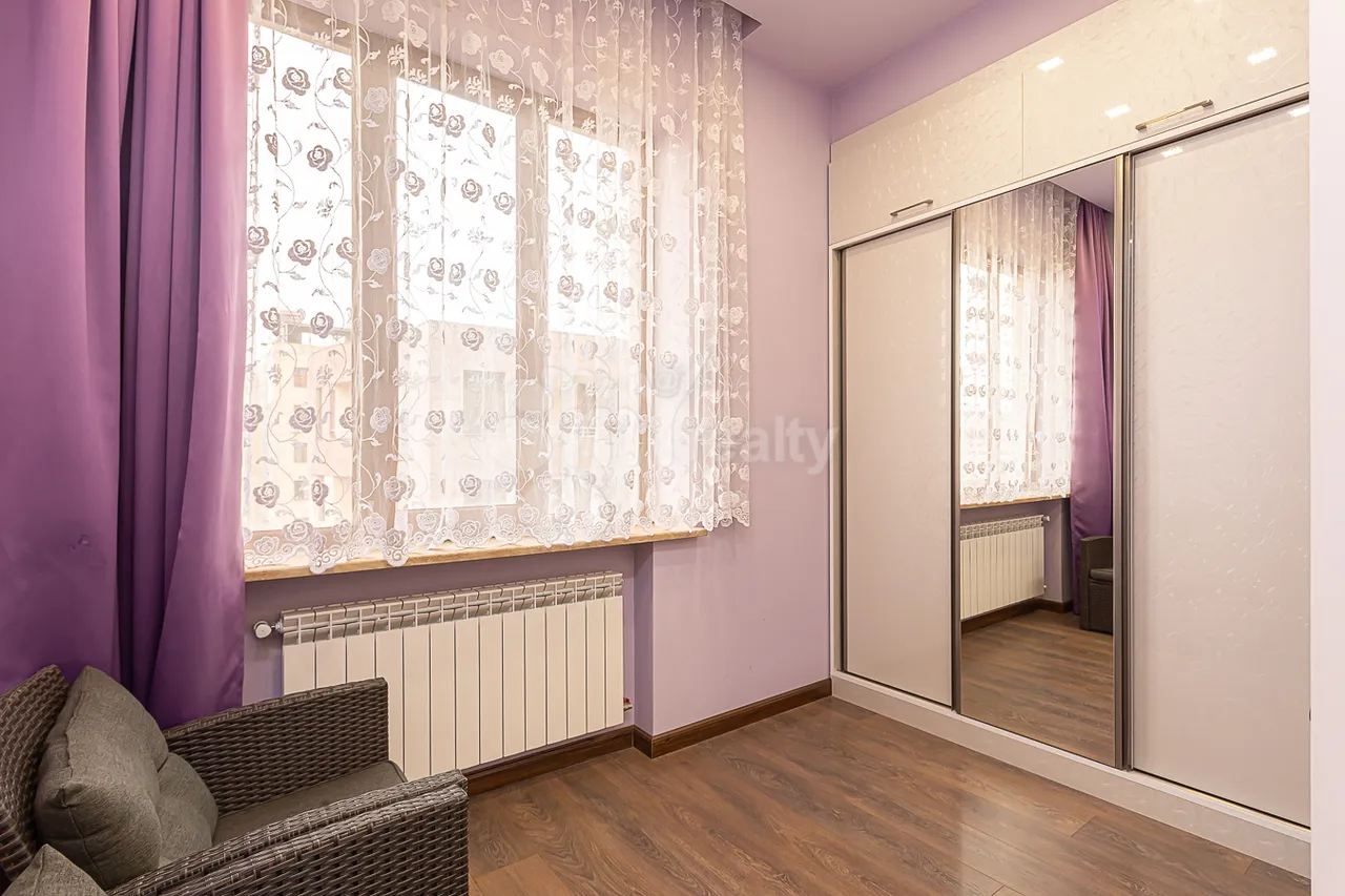 2 bedroom apartment for sale Yekmalyan St, Center Yerevan, 158261