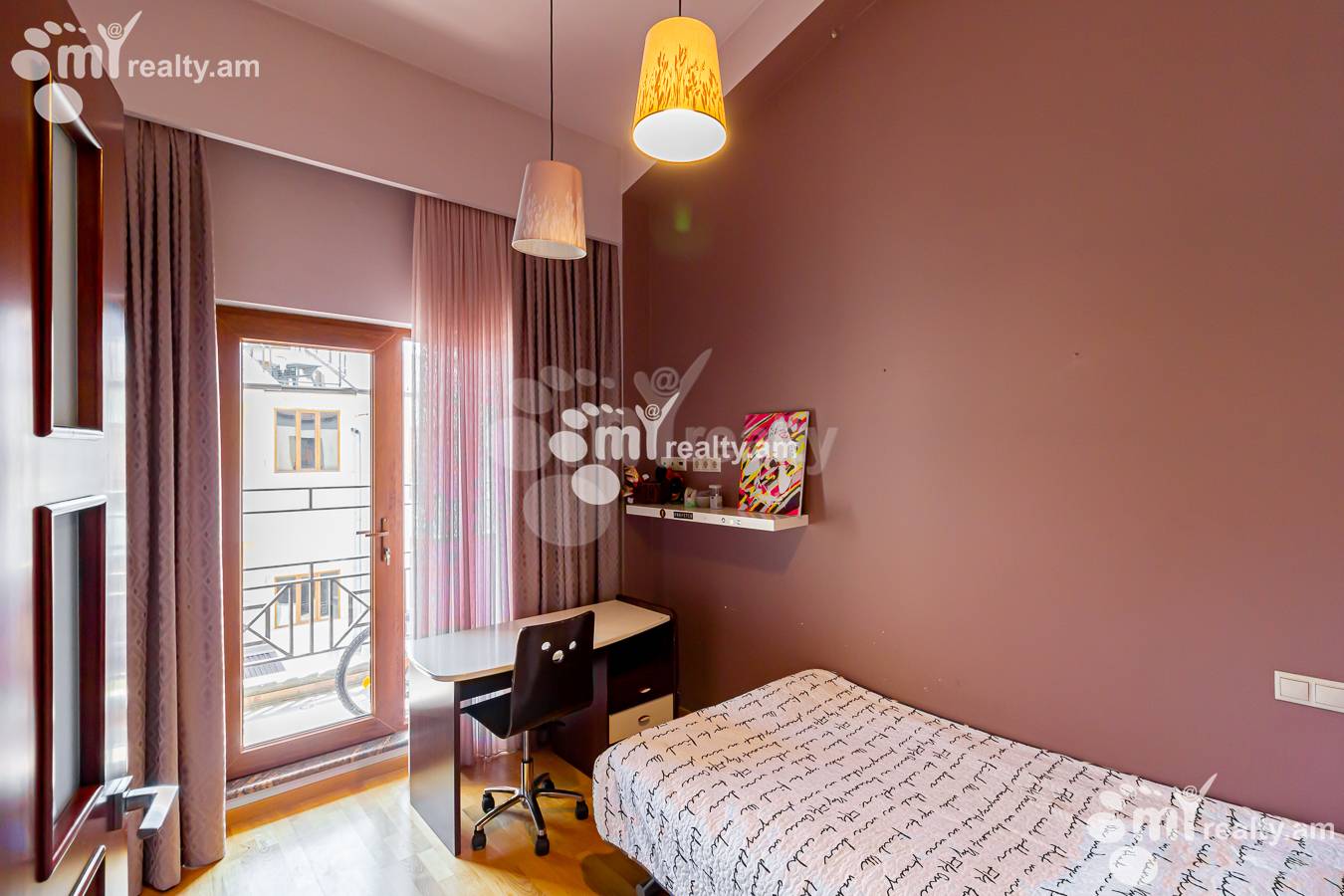 6 սենյականոց բնակարան  Ծարավ Աղբյուրի փող., Ավան Երևան, 152028