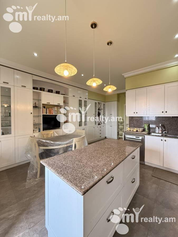 4 bedroom apartment for sale Keri St, Arabkir Yerevan, 161220