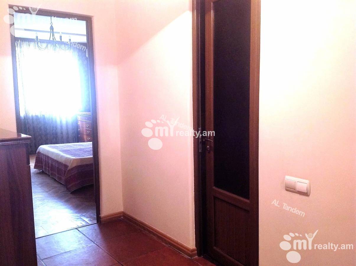 Снять 2 комнатную квартиру Саят-Нова пр, Центр Ереван, 142233