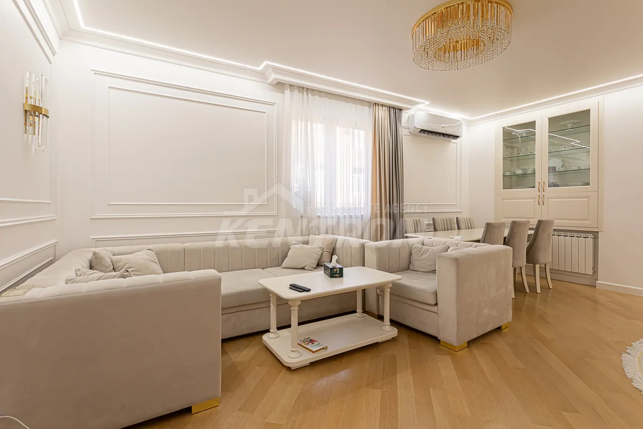 3 bedroom apartment for sale خیابان ساریان, مرکز شهر ایروان, 157562