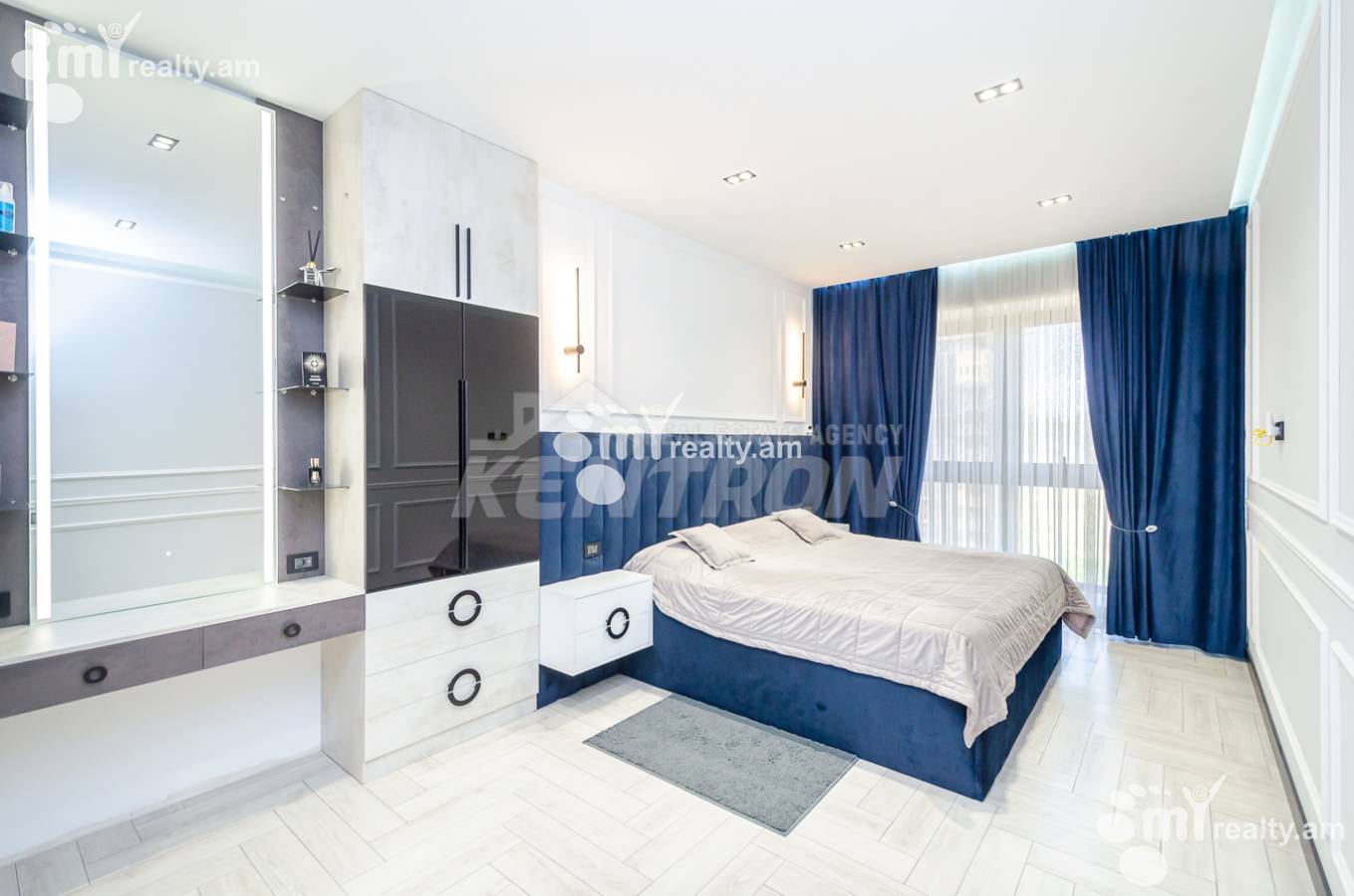 3 bedroom apartment for sale Paronyan St, Center Yerevan, 155557
