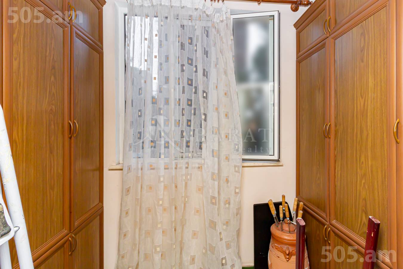 4 bedroom apartment for sale E. Qochar St, Center Yerevan, 153405