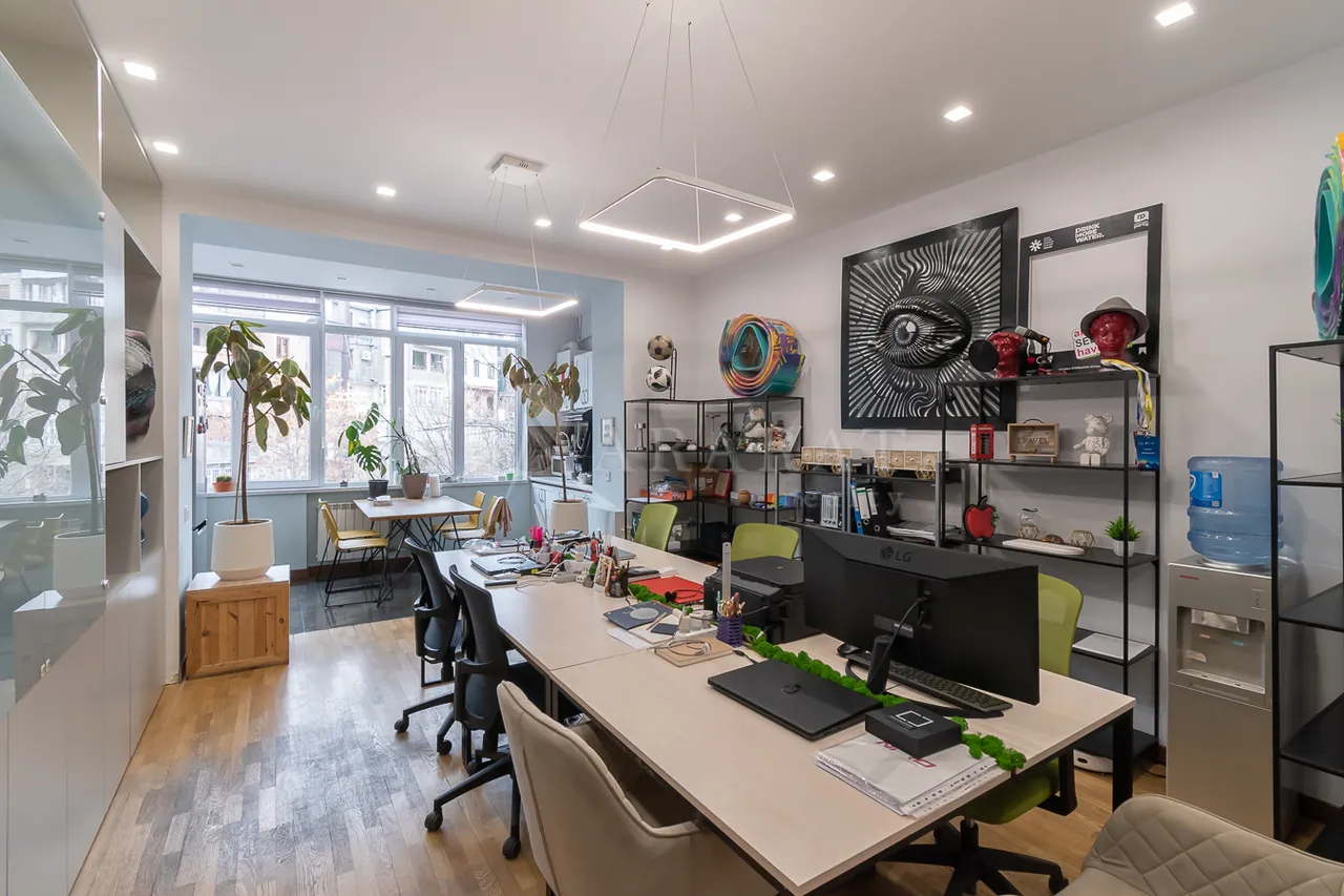 3 սենյականոց բնակարան  Թամանյան փող, Կենտրոն Երևան, 158803