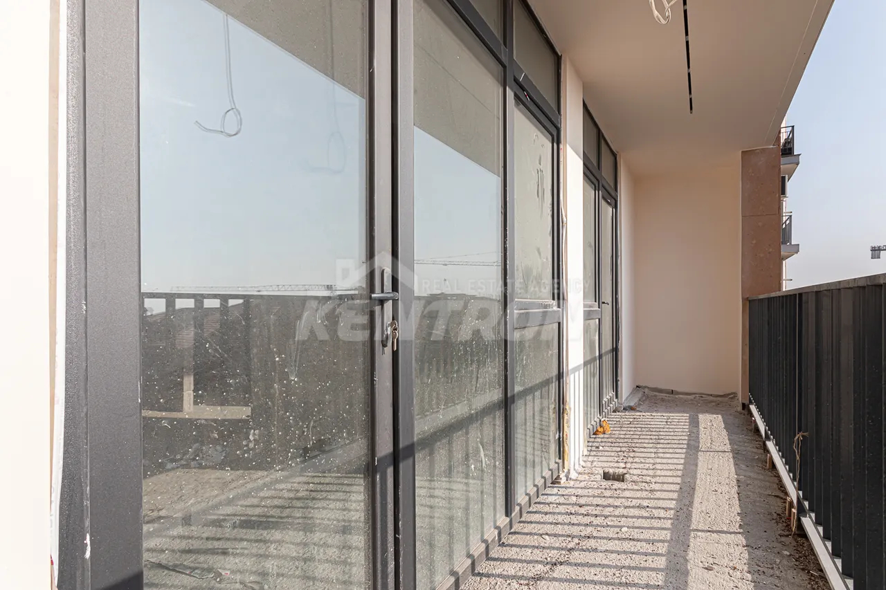 3 bedroom apartment for sale Antarayin St, Center Yerevan, 157847