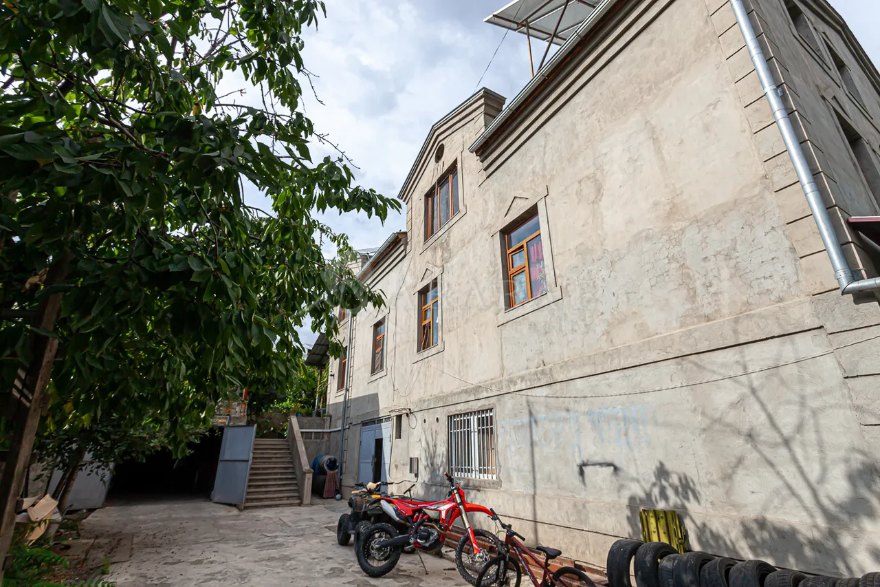 Առանձնատուն  Մոլդովական փող, Նոր Նորք Երևան, 161307