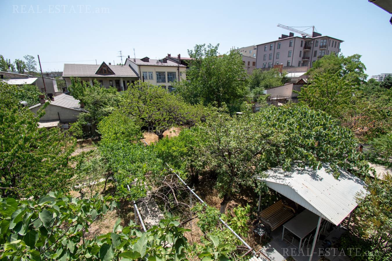 House for sale خیابان اِرزنکیان, عربگیر ایروان, 131697