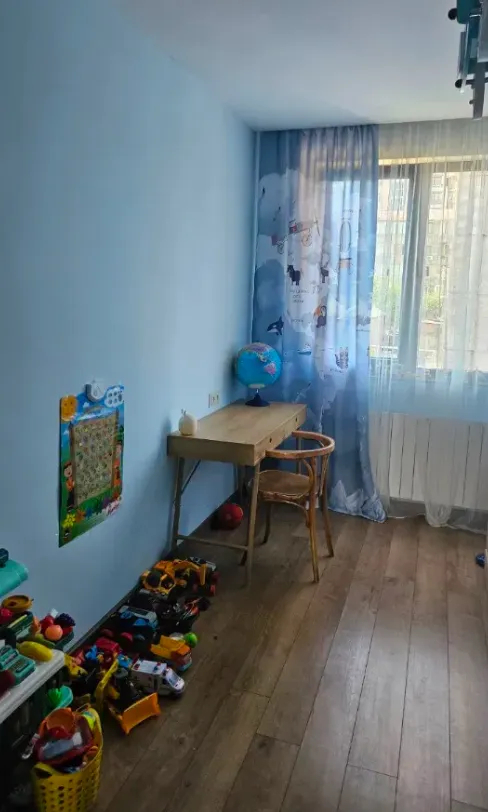 4 bedroom apartment for sale خیابان آخبیور سِروب, عربگیر ایروان, 157829