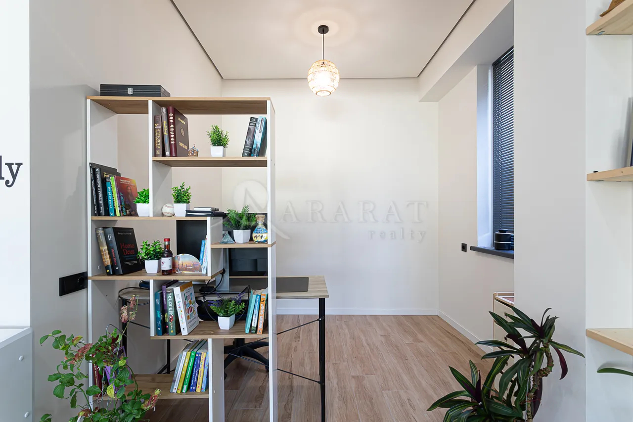 House for sale Paruyr Sevak dis., Avan Yerevan, 158078