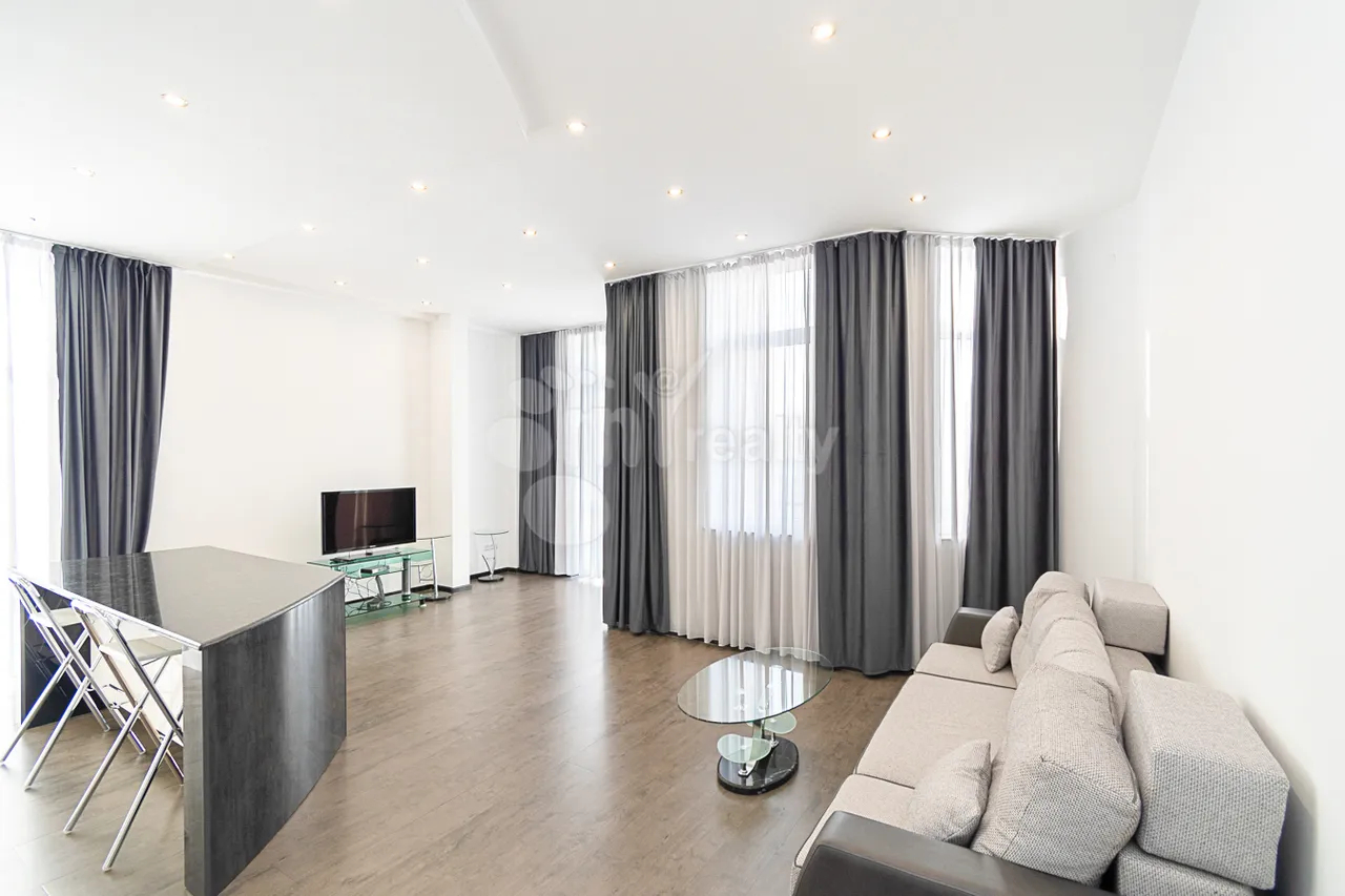 4 bedroom apartment for rent Aram St, Center Yerevan, 159129