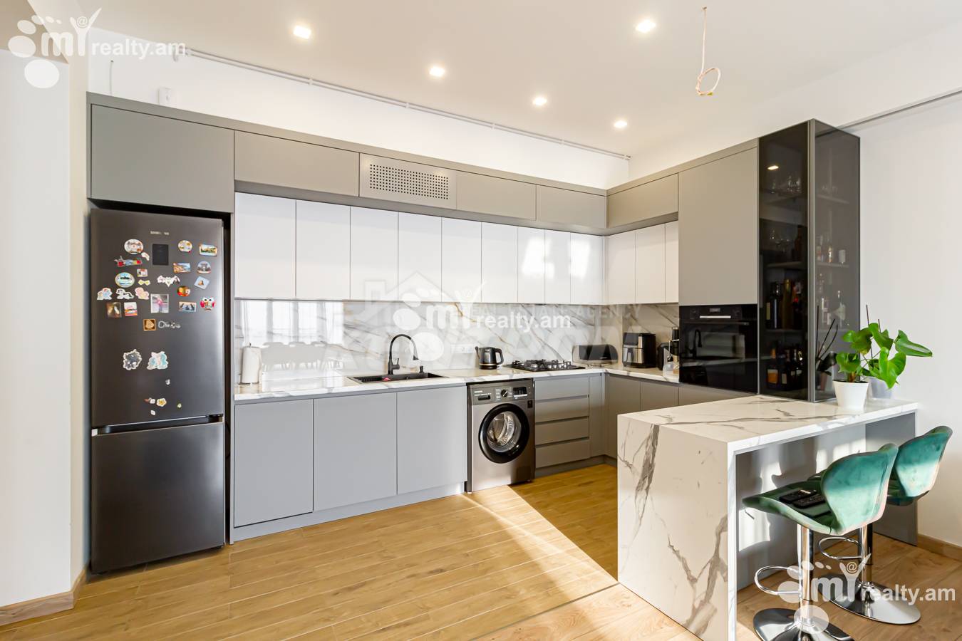 3 սենյականոց բնակարան  Մալխասյանց փող, Արաբկիր Երևան, 152390