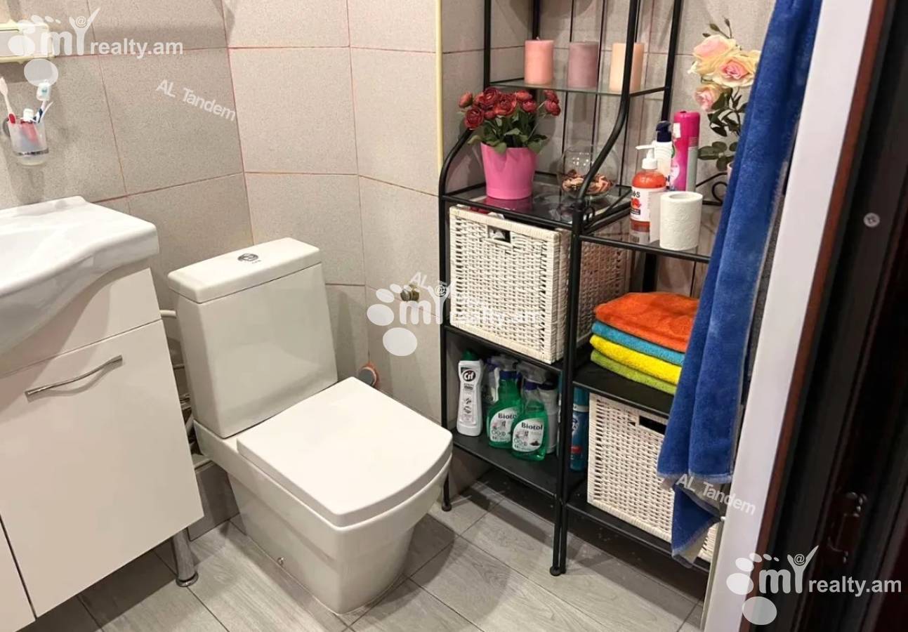 3 bedroom apartment for sale خیابان گِریبودوف, عربگیر ایروان, 153823