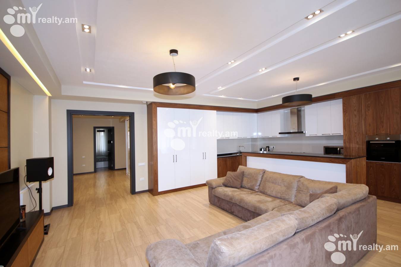 3 bedroom apartment for sale Hanrapetutyan St, Center Yerevan, 159599