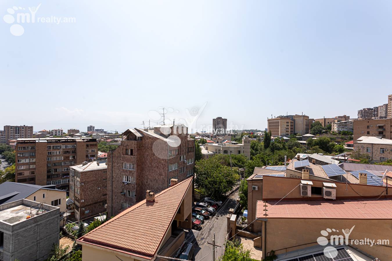 4 bedroom apartment for rent Antarayin St, Center Yerevan, 156170