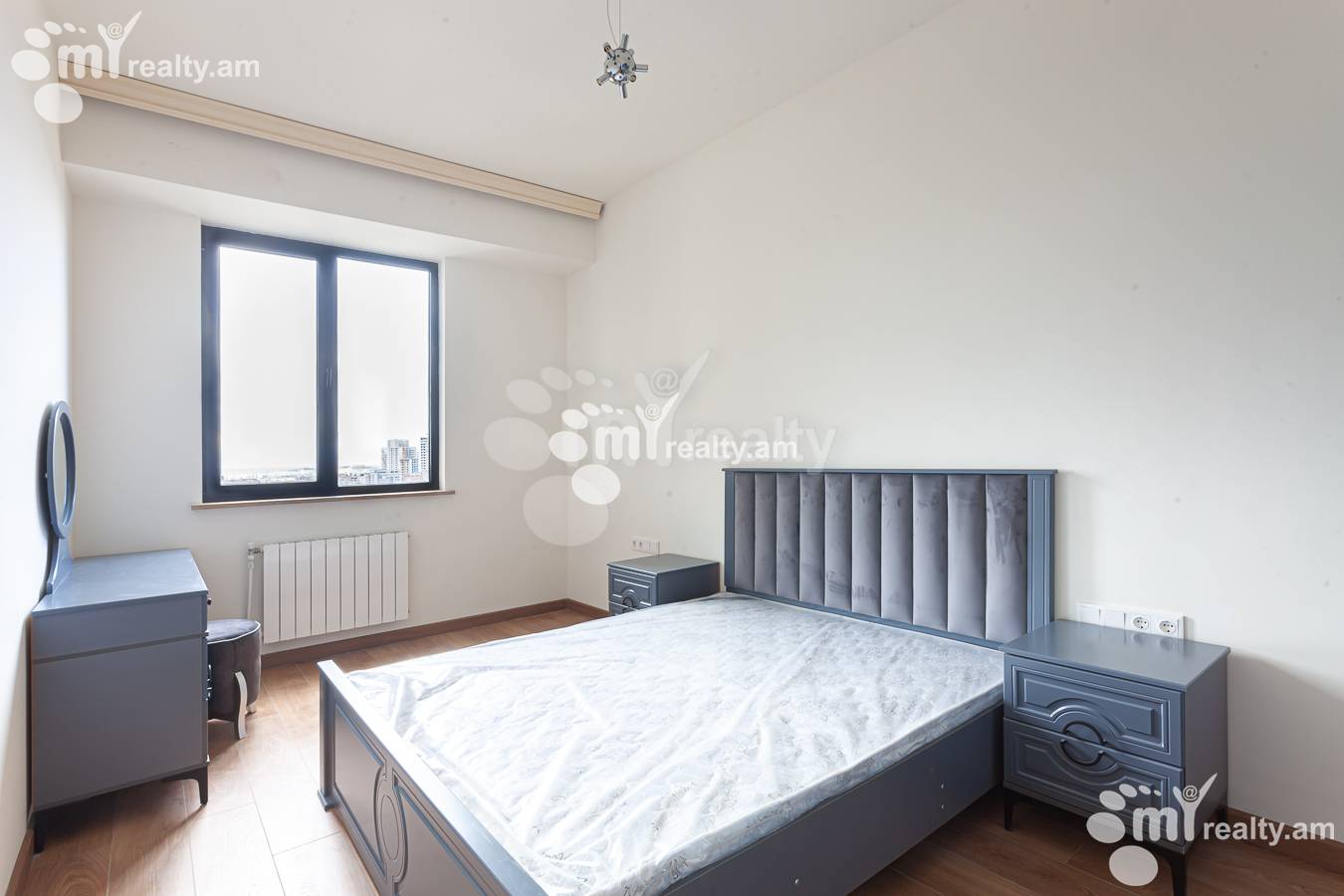 3 bedroom apartment for rent Rostom St, Center Yerevan, 155574