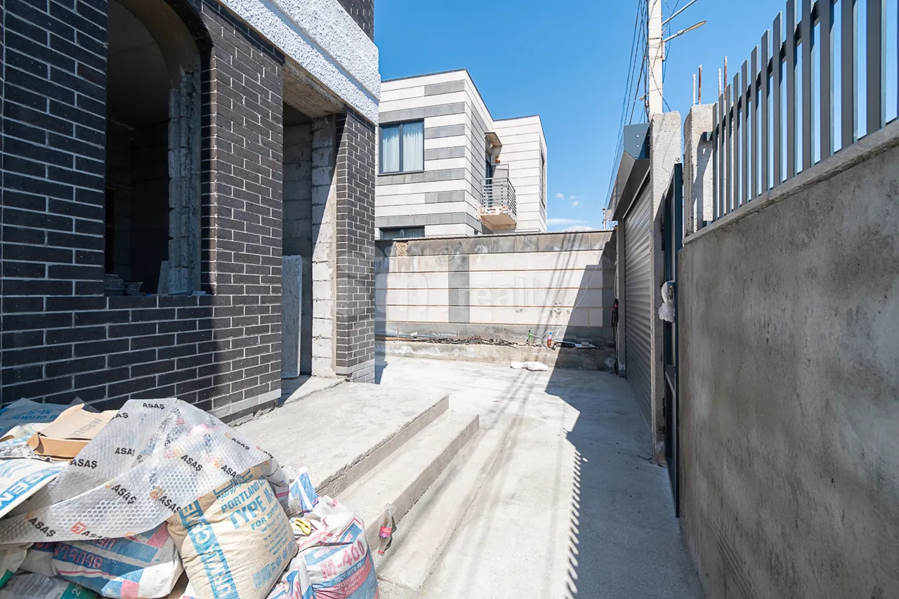 House for sale Gevorgyan st, Davtachène Yerevan, 160085