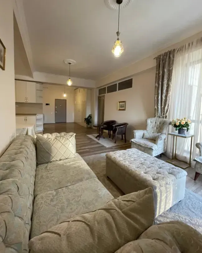 3 bedroom apartment for rent Paronyan St, Center Yerevan, 161477