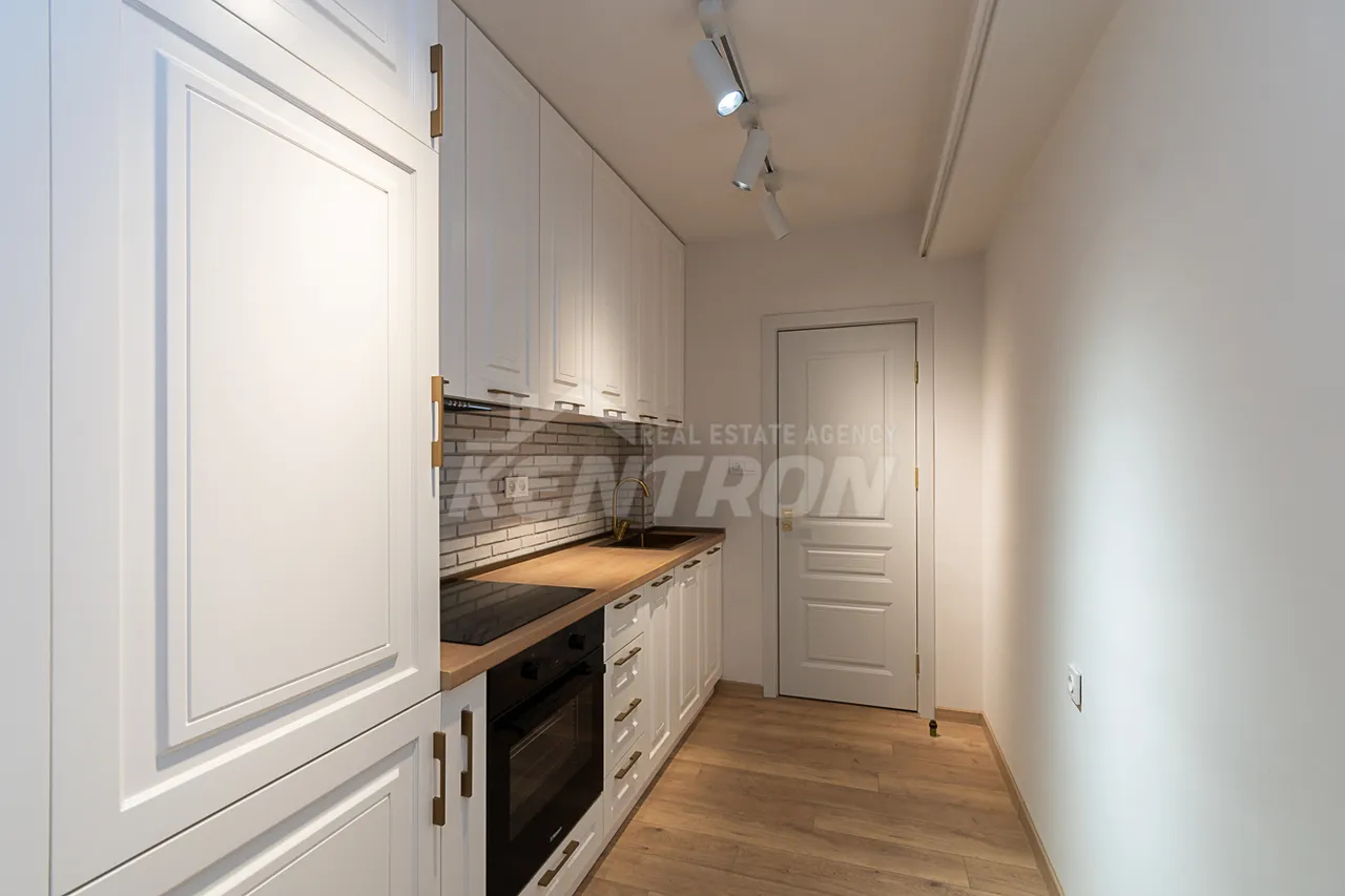 2 սենյականոց բնակարան վարձով Խորենացու փող, Կենտրոն Երևան, 159172