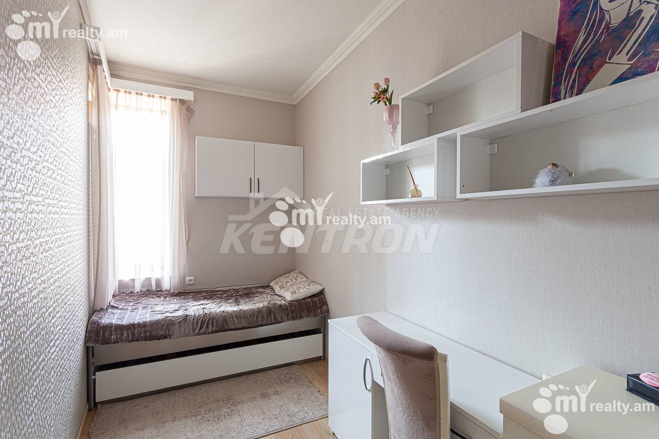 3 bedroom apartment for sale Saryan St, Center Yerevan, 154974