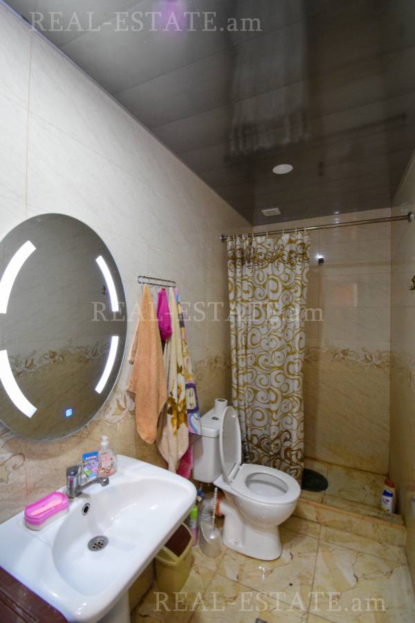 House for sale Paruyr Sevak  dis. 17 street, Awan Yerevan, 122785