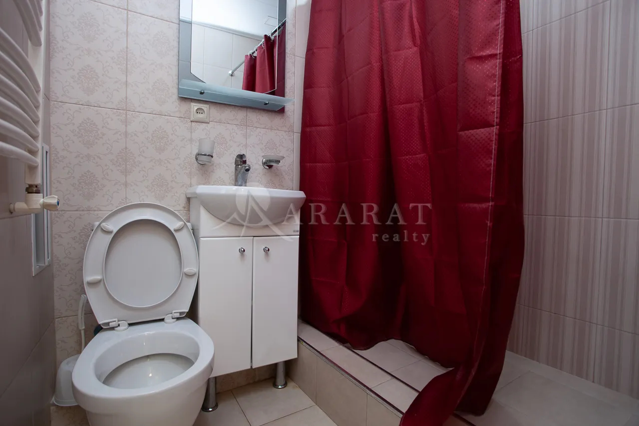1 bedroom apartment for rent Nalbandyan St, Center Yerevan, 158782