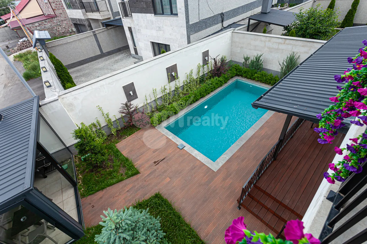 House for sale Abovyan dis, Avan Yerevan, 160738