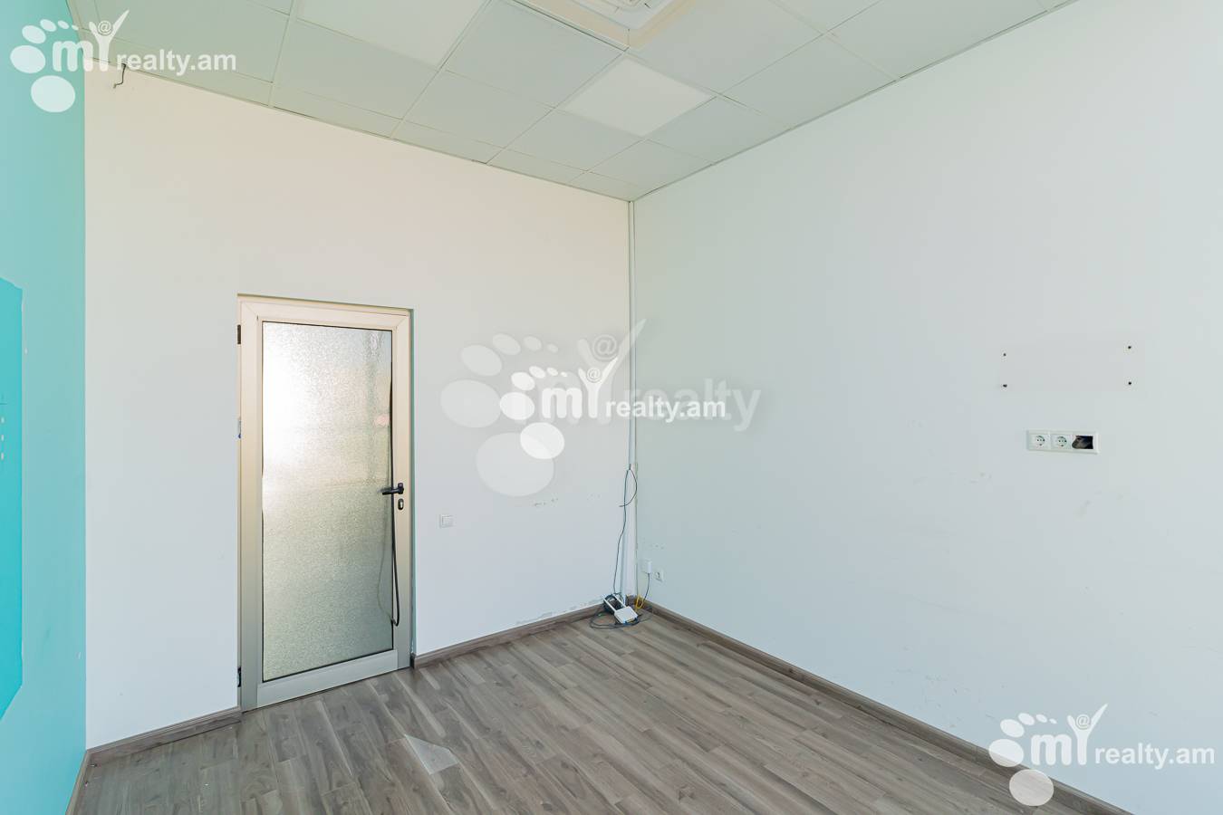 Commercial for rent خیابان هاکوبیان, عربگیر ایروان, 139905