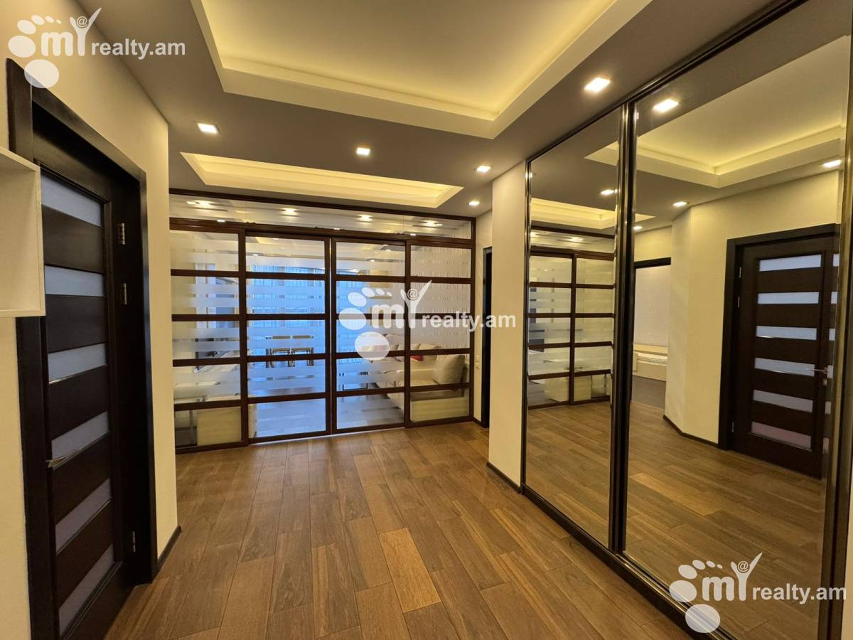 3 bedroom apartment for sale Tsitsernakaberd Highway, Center Yerevan, 160442