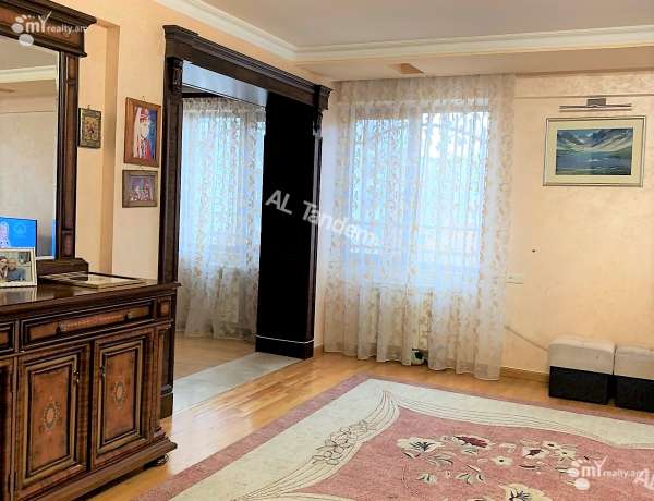 6-senyakanoc-bnakaran-vacharq-Yerevan-Center