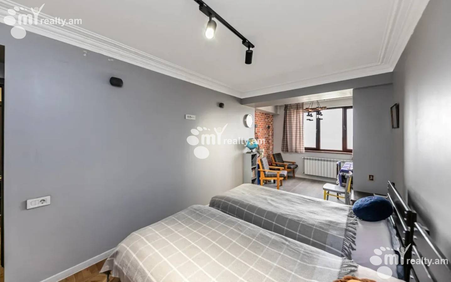 3 bedroom apartment for sale Charents St, Center Yerevan, 156486