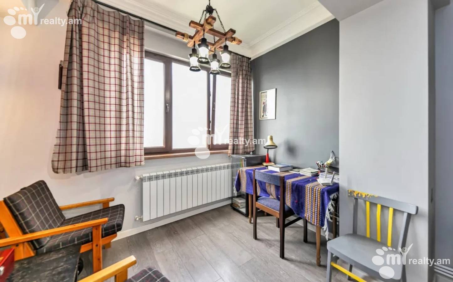 3 bedroom apartment for sale Charents St, Center Yerevan, 156486