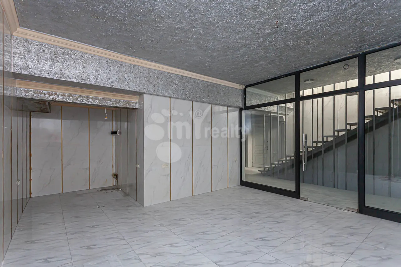 Commercial property for rent Teryan St, Center Yerevan, 158361