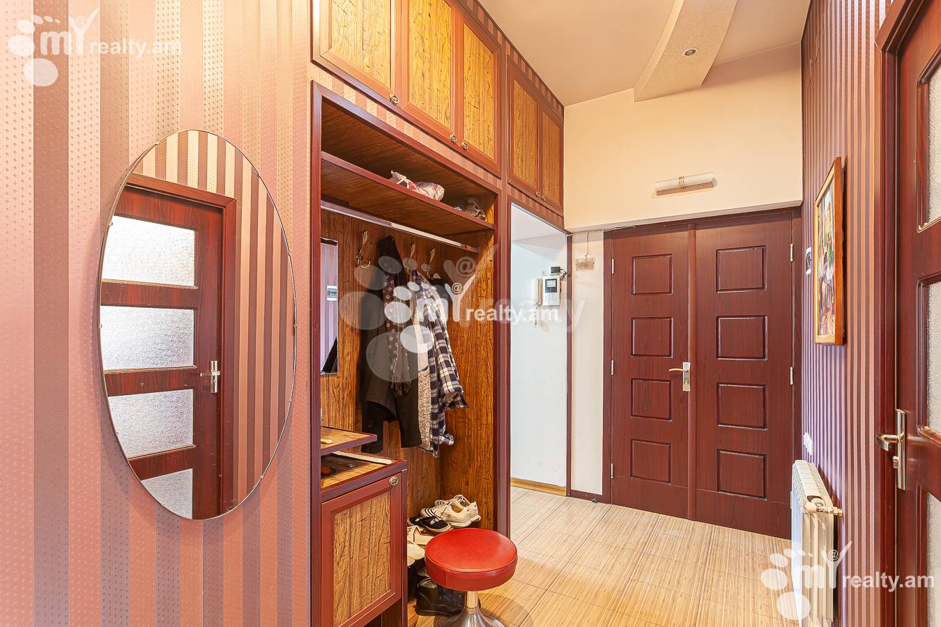 3 bedroom apartment for rent Bayron St, Center Yerevan, 146561