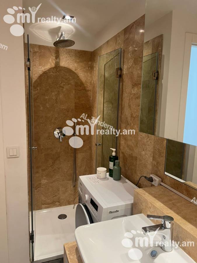 Снять 4 комнатную квартиру Мамиконянц ул, Арабкир Ереван, 158202