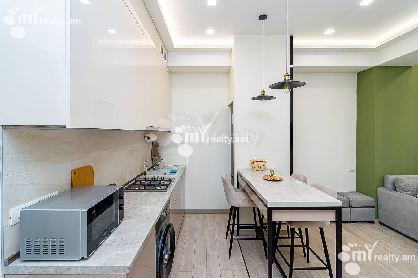 2 bedroom apartment for rent خیابان امیریان, مرکز شهر ایروان, 148937