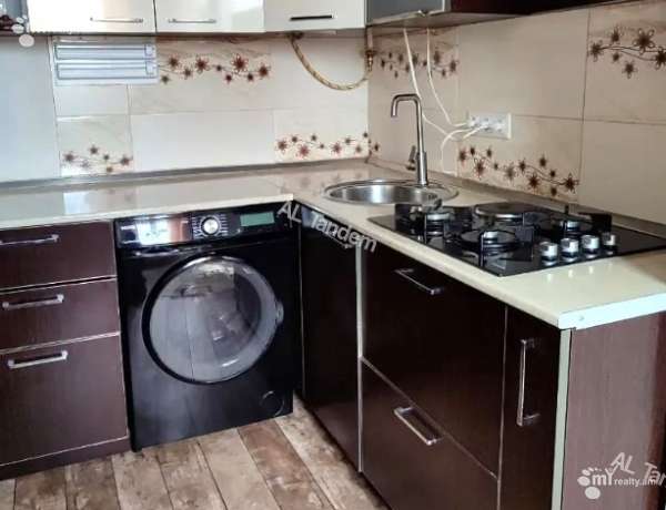 varcov-bnakaran/2-senyakanoc/Margaryan+St/Ajapnyak/Yerevan