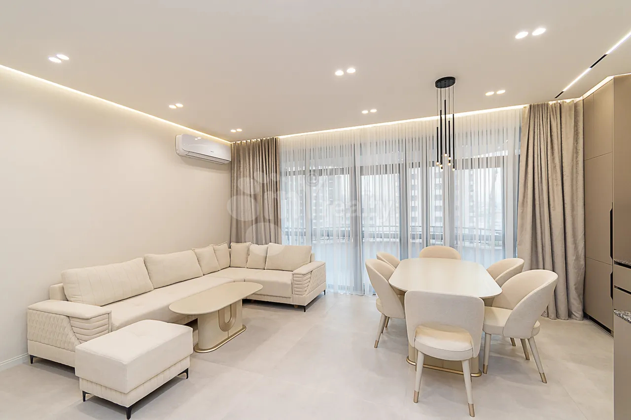 3 bedroom apartment for sale Arshakunyats Ave, Center Yerevan, 161912